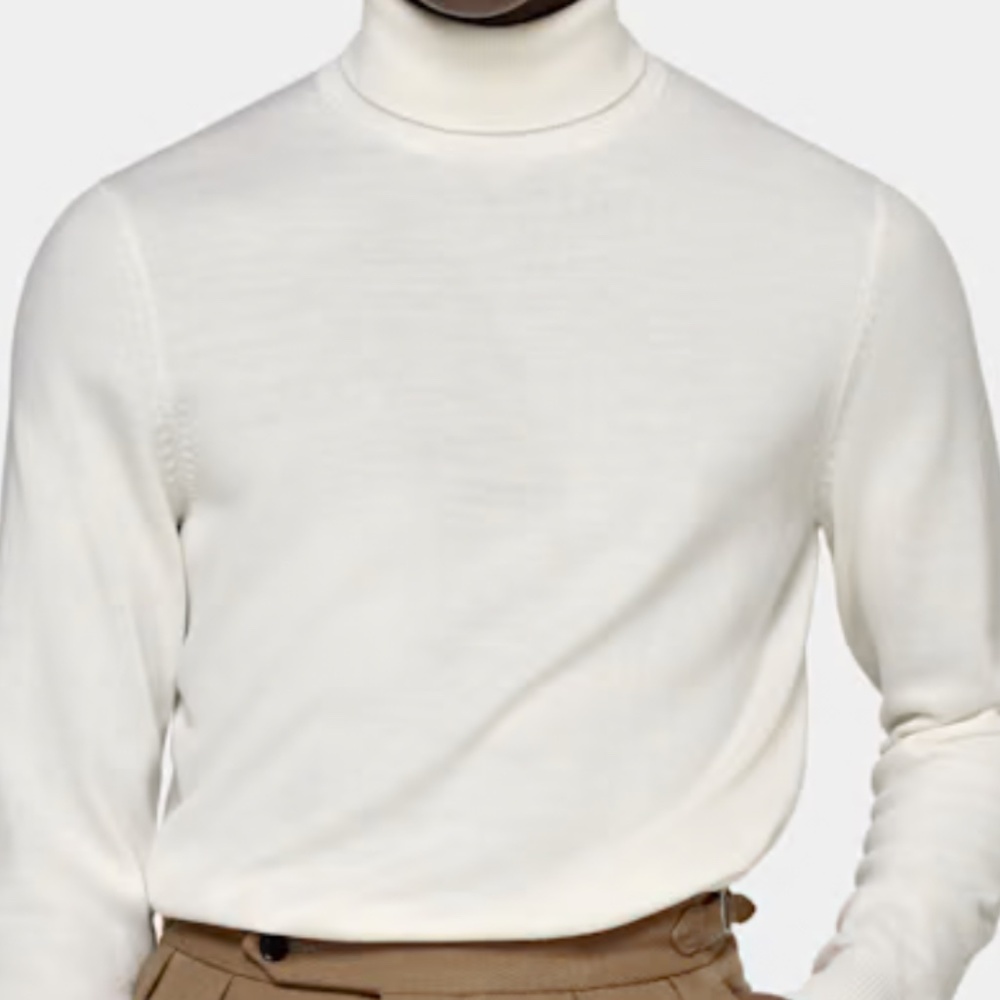 Suitsupply White Merino Wool Turtleneck Size: Small